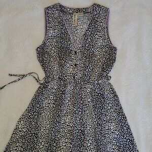 Mimi Chica Black White Lightweight Dress Side Pockets Elastic Waist